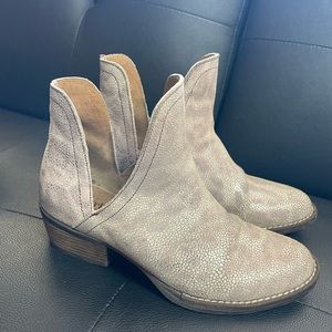 Corky Girls Depo Booties